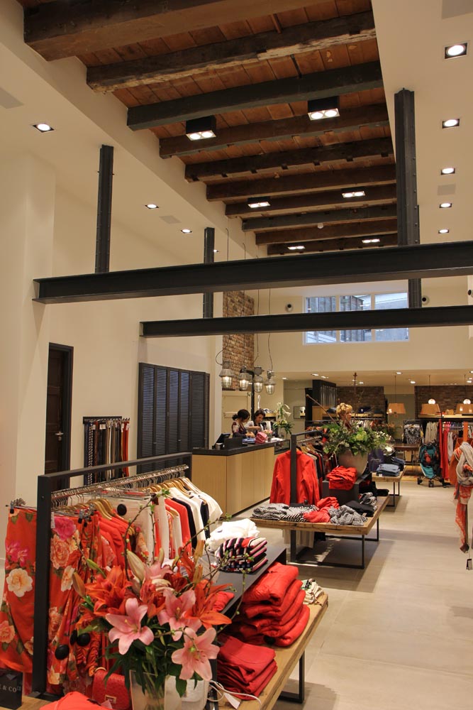 Verbouw Winkel 05.jpg